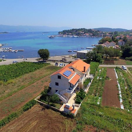 Apartmani Fides Lumbarda Exterior foto