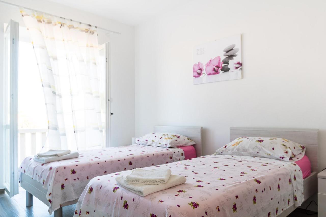 Apartmani Fides Lumbarda Exterior foto